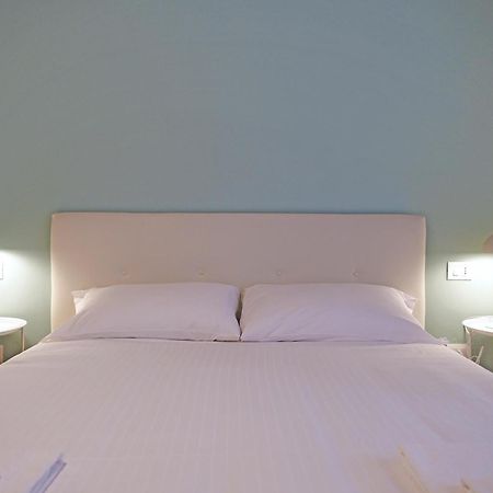 Milano Navigli Apartment - Via Tortona Екстер'єр фото