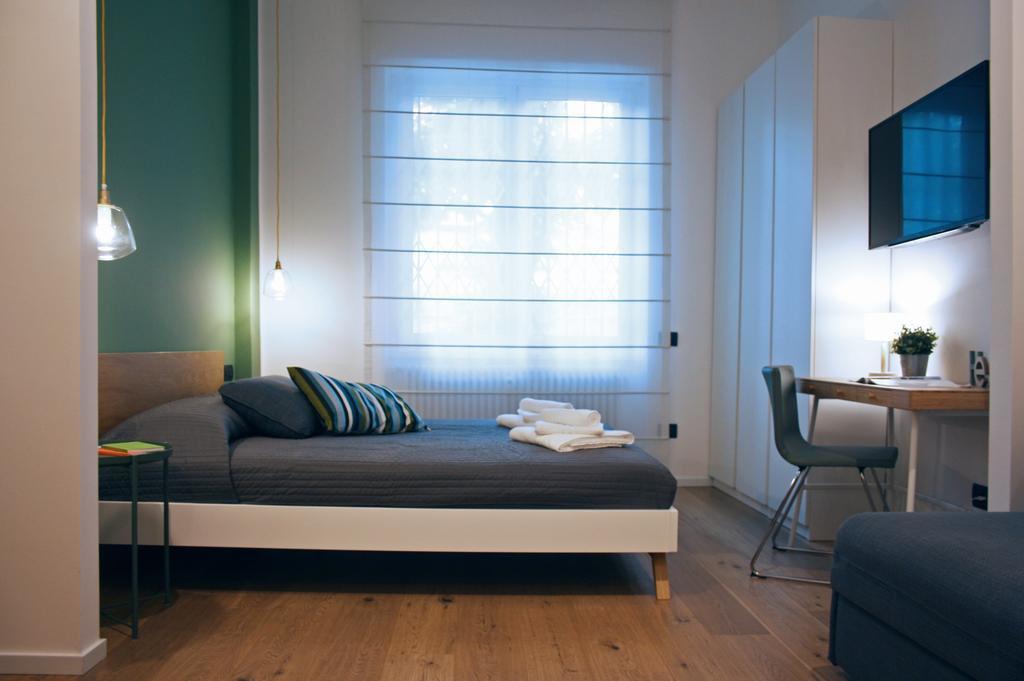 Milano Navigli Apartment - Via Tortona Екстер'єр фото